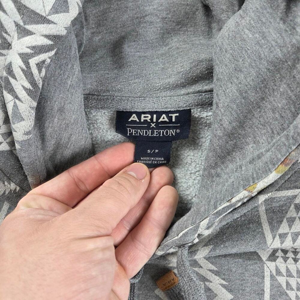 Ariat x pendleton geometric tribal pattern collab… - image 4